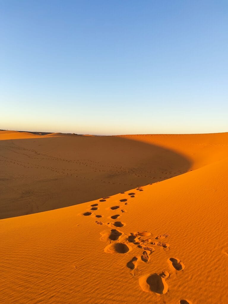 Merzouga : Un voyage inoubliable au cœur des dunes du Maroc